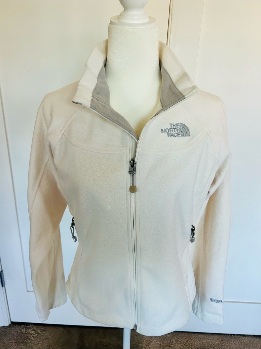 The North Face WindWall Full-Zip fleece Jacket size Medium